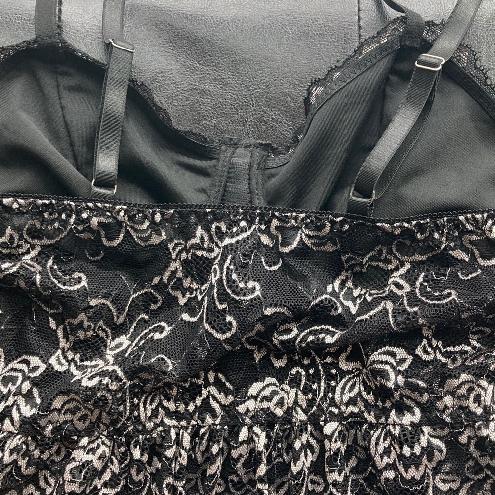 Embroidered Black & Silver Lace Pleated Corset Tank Top Size:M EUC - Picture 9 of 9